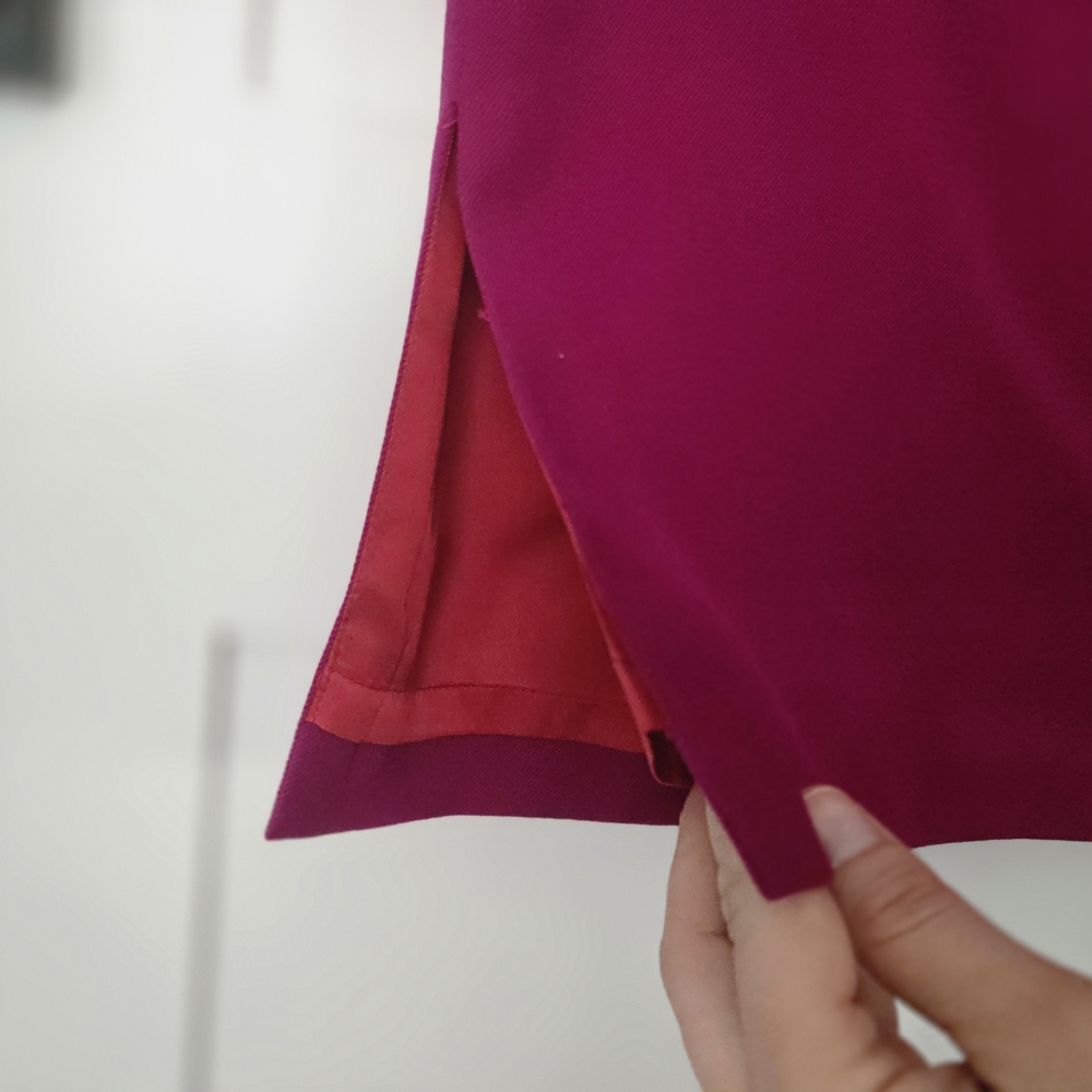 Vintage Albert Chan Magenta Pencil Midi Skirt With Side Slit Size 6 100% Wool - Picture 6 of 13